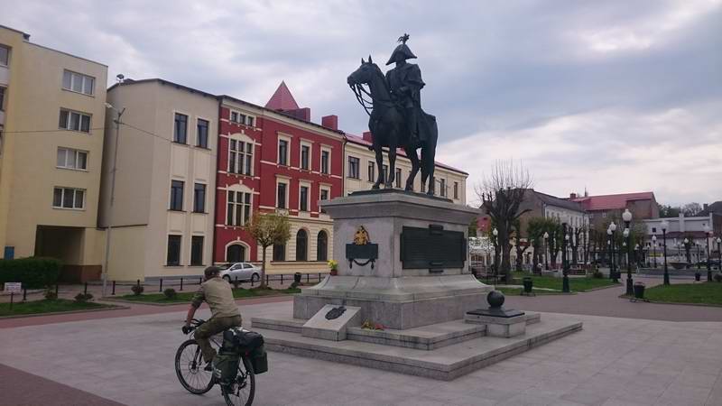 Памятник Михаилу Барклай де Толли