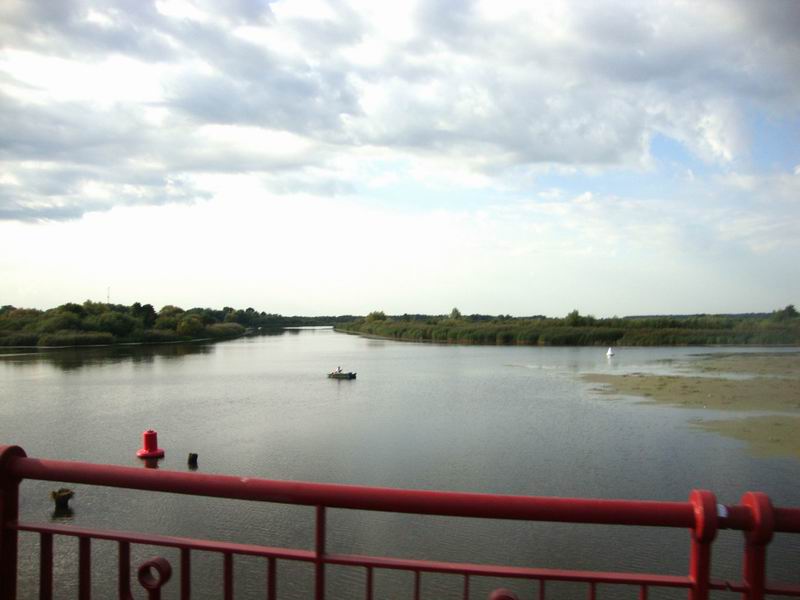 Место соединения Деймы и Полесского канала. Вид с моста