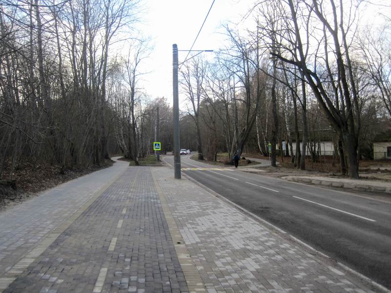 Велодорожка пересекает проезжую часть