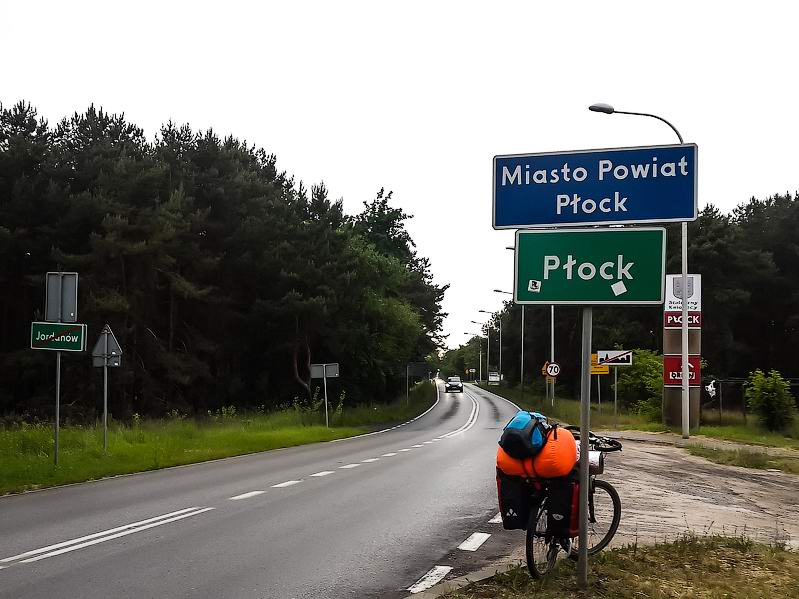 <a href='http://koenigbicycle.ru/js/ymapload/mapload.htm?maps/v1538tr.kml&52.4908333333333&19.7411111111111&17&hybrid'><img src='/images/Yandex_Maps_logo_25px.gif'></a> <a href='https://www.google.com/maps?z=15&t=h&q=52.4908333333333,19.7411111111111' target='_blank'><img src='/images/25px-Google_Maps_icon.jpg'></a>