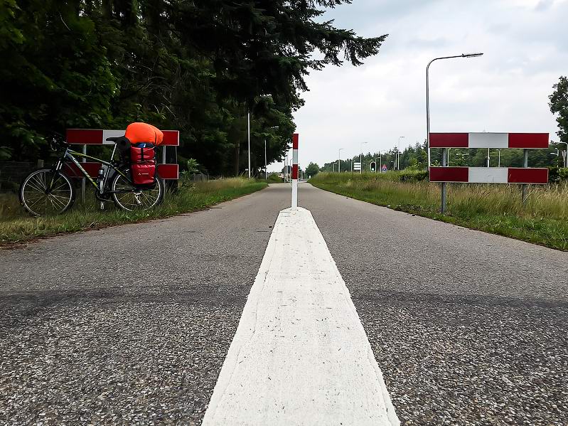 <a href='http://koenigbicycle.ru/js/ymapload/mapload.htm?maps/v1538tr.kml&52.5541666666667&6.53388888888889&17&hybrid'><img src='/images/Yandex_Maps_logo_25px.gif'></a> <a href='https://www.google.com/maps?z=15&t=h&q=52.5541666666667,6.53388888888889' target='_blank'><img src='/images/25px-Google_Maps_icon.jpg'></a>