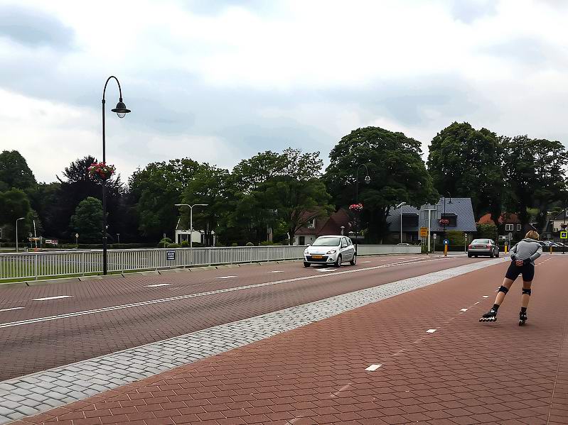 <a href='http://koenigbicycle.ru/js/ymapload/mapload.htm?maps/v1538tr.kml&52.5172222222222&6.42333333333333&17&hybrid'><img src='/images/Yandex_Maps_logo_25px.gif'></a> <a href='https://www.google.com/maps?z=15&t=h&q=52.5172222222222,6.42333333333333' target='_blank'><img src='/images/25px-Google_Maps_icon.jpg'></a>