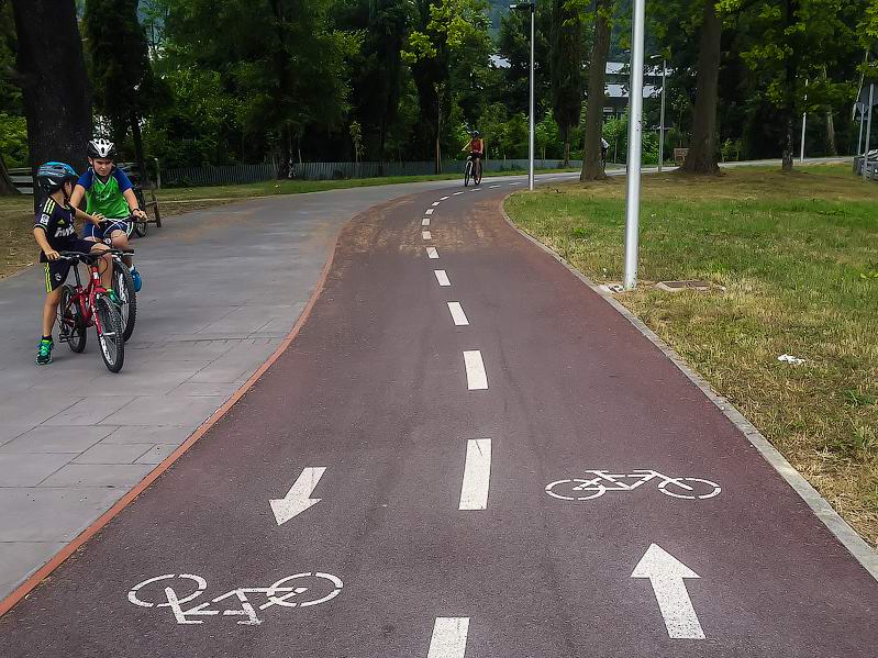 <a href='http://koenigbicycle.ru/js/ymapload/mapload.htm?maps/v1538tr.kml&43.0444444444444&-2.19111111111111&17&hybrid'><img src='/images/Yandex_Maps_logo_25px.gif'></a> <a href='https://www.google.com/maps?z=15&t=h&q=43.0444444444444,-2.19111111111111' target='_blank'><img src='/images/25px-Google_Maps_icon.jpg'></a>