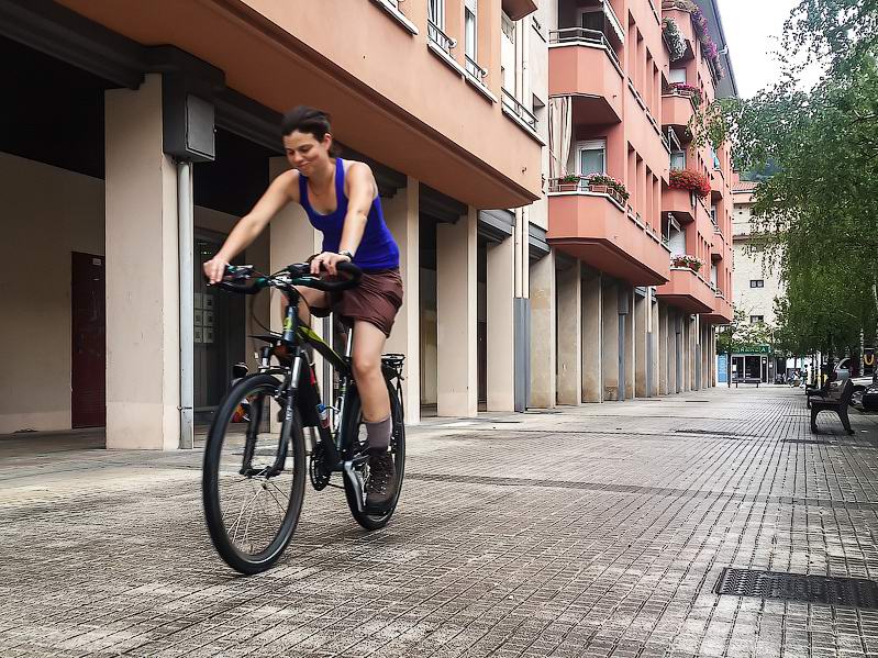 <a href='http://koenigbicycle.ru/js/ymapload/mapload.htm?maps/v1538tr.kml&43.0319444444444&-2.18611111111111&17&hybrid'><img src='/images/Yandex_Maps_logo_25px.gif'></a> <a href='https://www.google.com/maps?z=15&t=h&q=43.0319444444444,-2.18611111111111' target='_blank'><img src='/images/25px-Google_Maps_icon.jpg'></a>