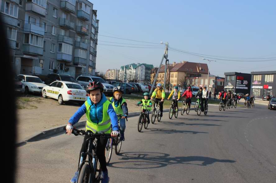 Стартанули