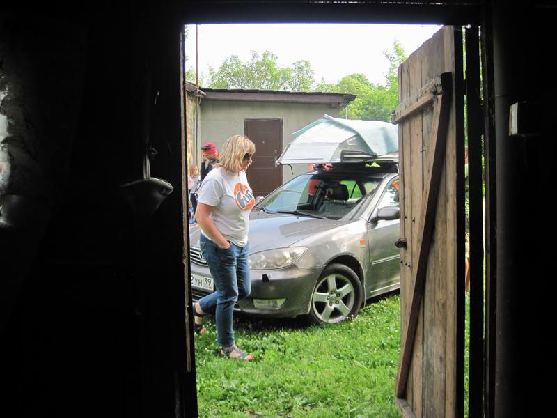 Приехала водная группа на машине Фёдора Щербины