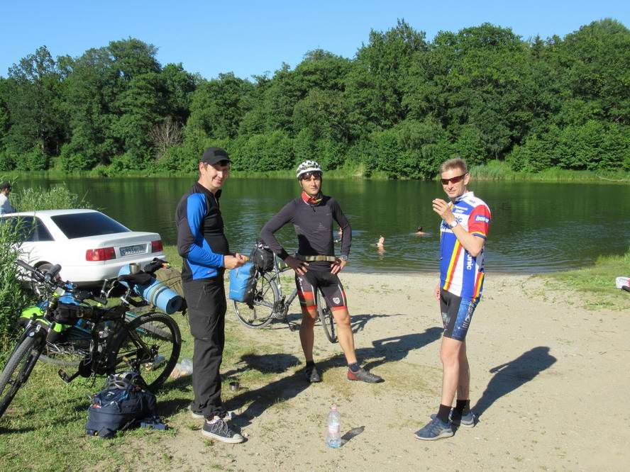 озеро в Кузнецком