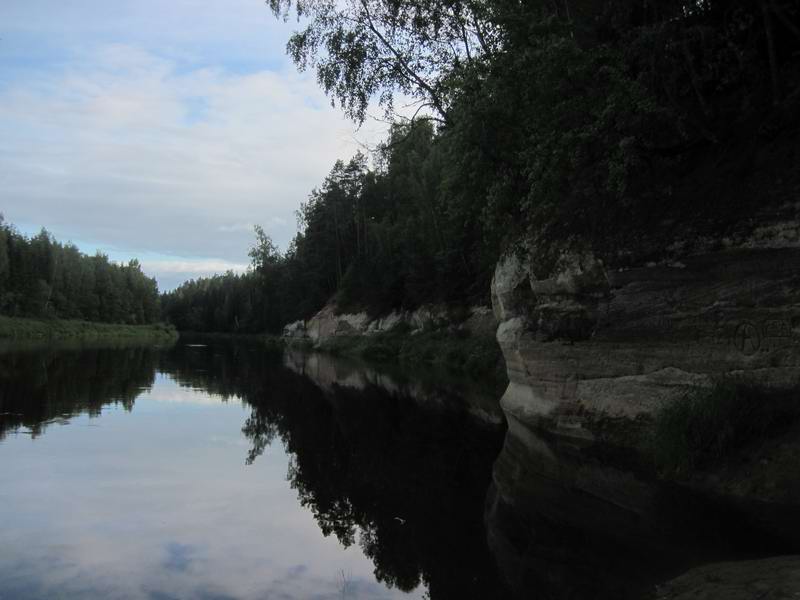 Из лагеря можно спуститься вниз к гауе