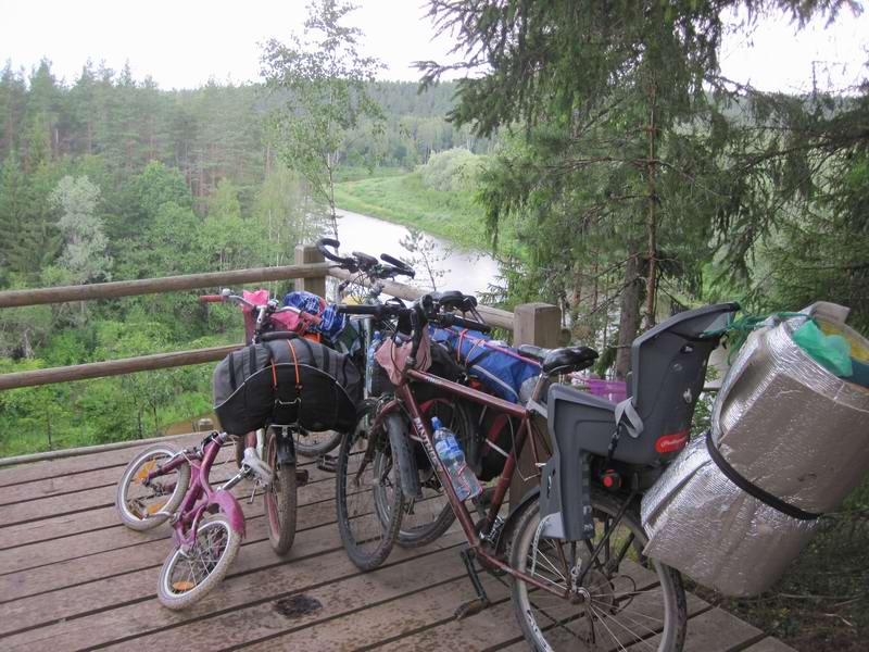 Приехали на скалу Эрглю