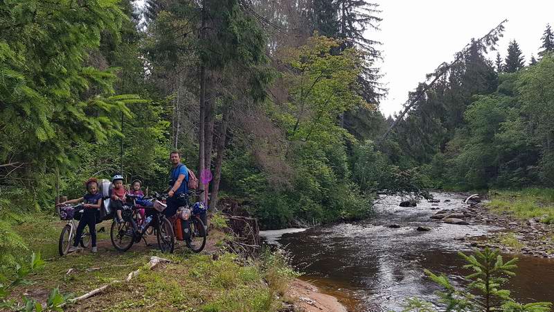 Созерцательная остановка на Амате