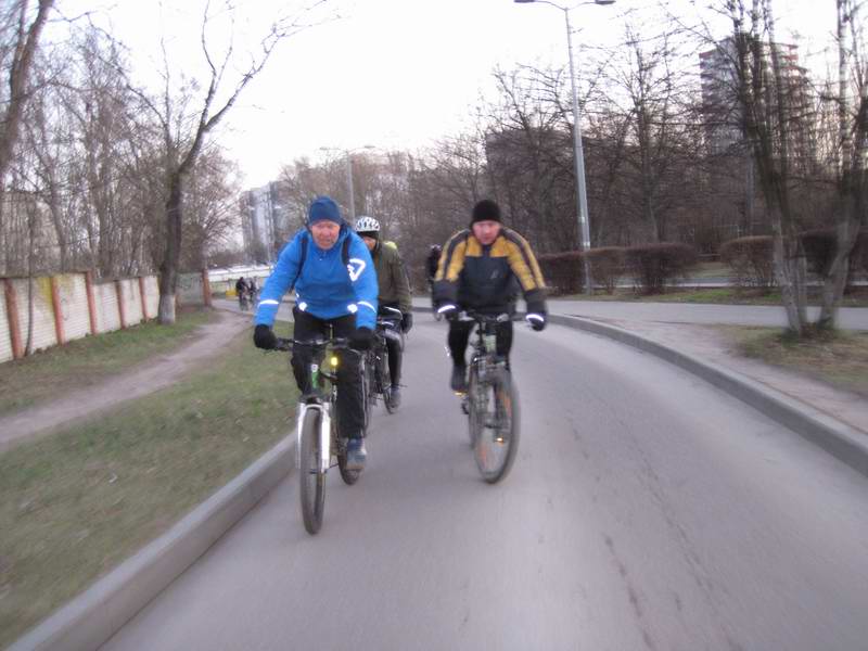 Едем через городскую больницу