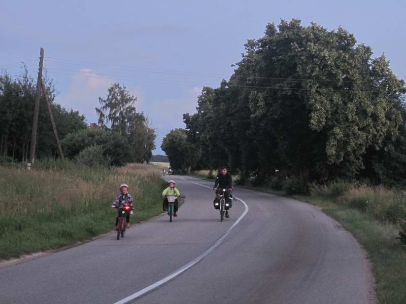 Подъезжаем к повороту в Калиново