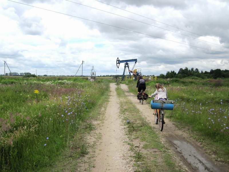 Ещё нефтекачка