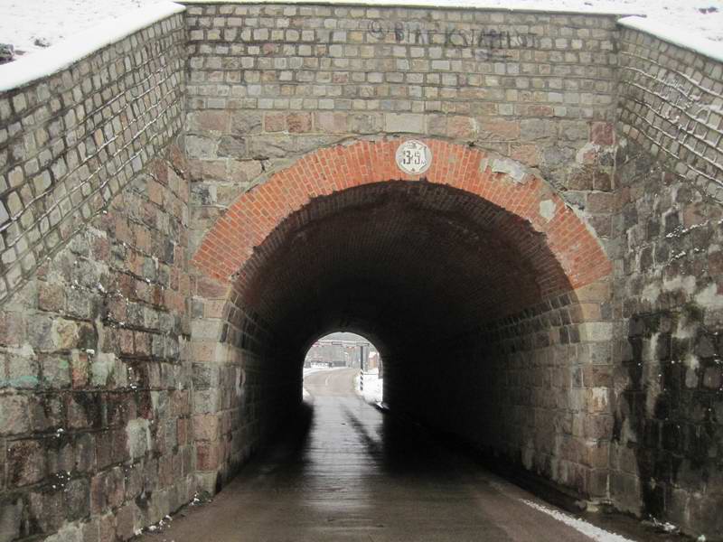 Въезжаем в туннель