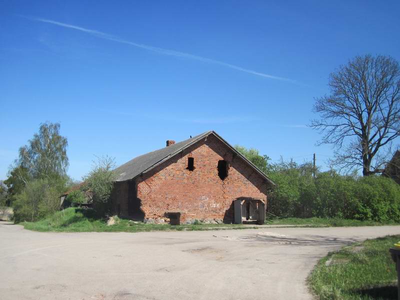Сарай в деревне Прогресс
