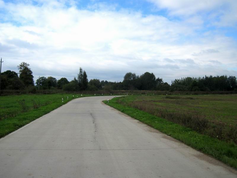 Новая бетонная дорога в Ермаково