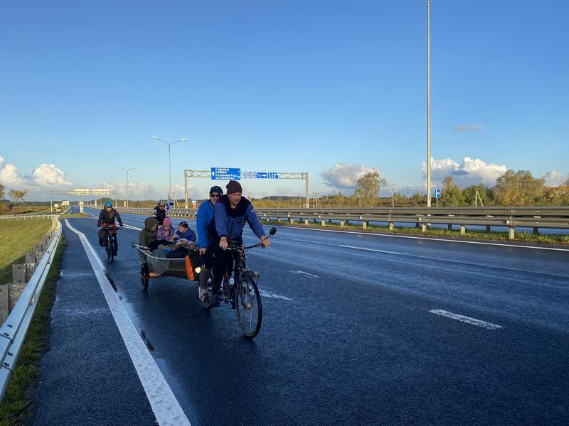 Проезжаем поворот на Стрельцово