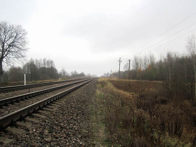 Подъезжаем к бывшему переезду