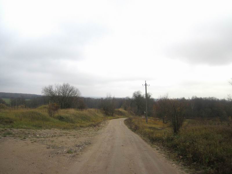 Спуск в долину реки Вики