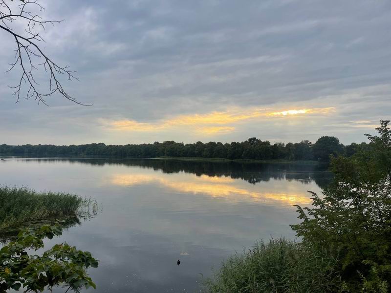 Красивое небо над Правдинским водохранилищем