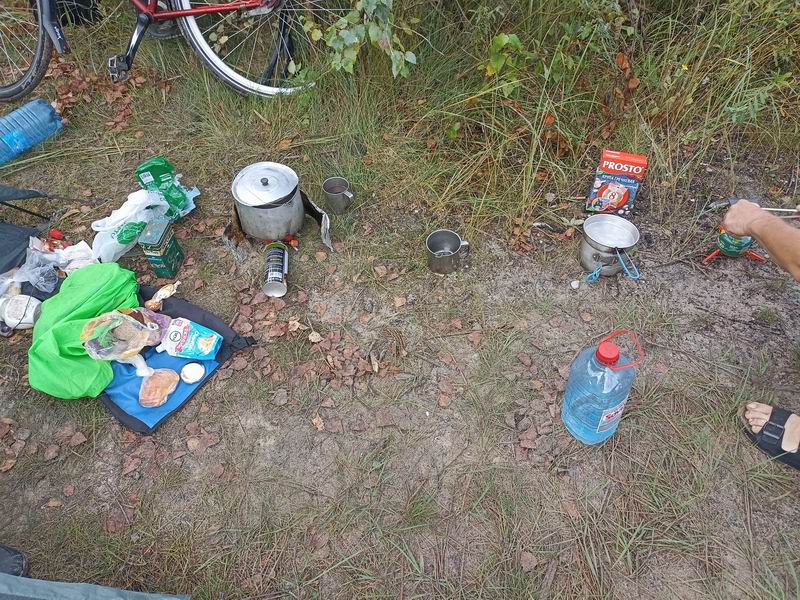 Нормальная кастрюля на правильной плитке