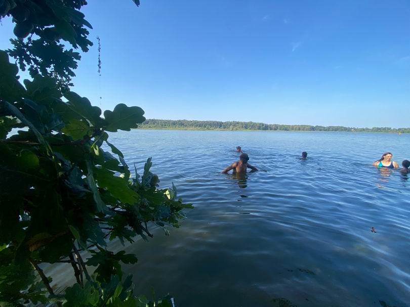 Вода - очень теплая