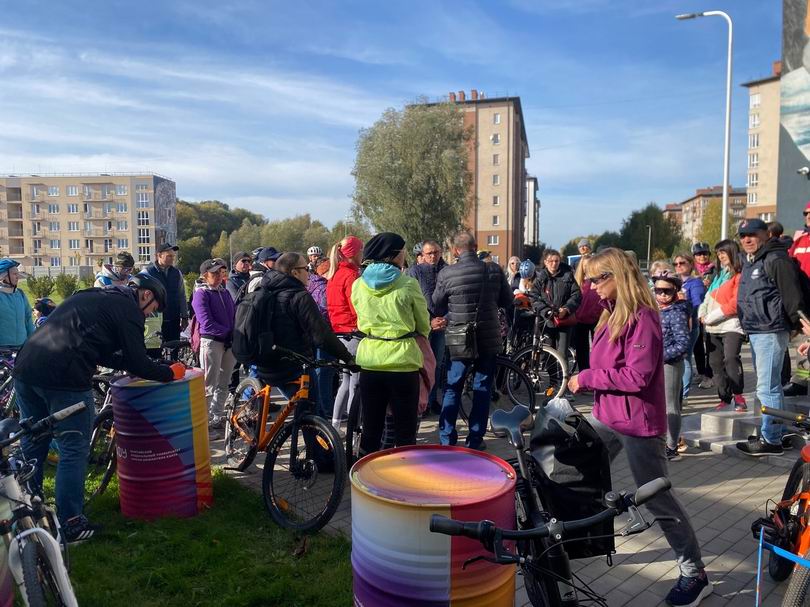 Параллельно заполняем списки участников