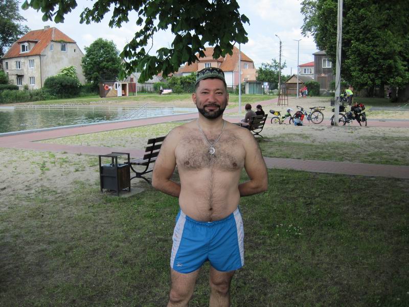 Анис Ахмедов в тюбетейке