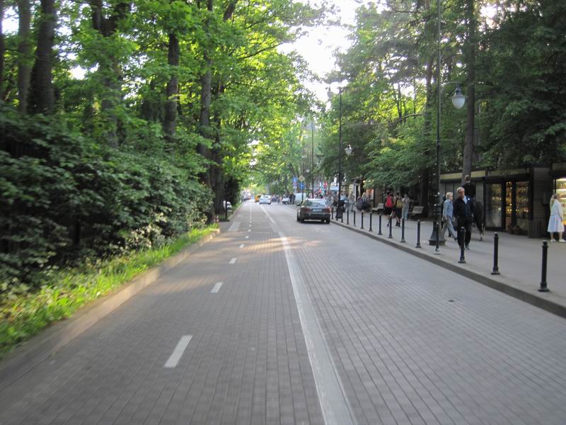 Велодорожка на улице Ленина в Светлогорске