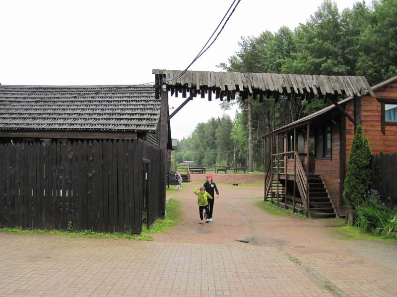 Утром моросит дождик