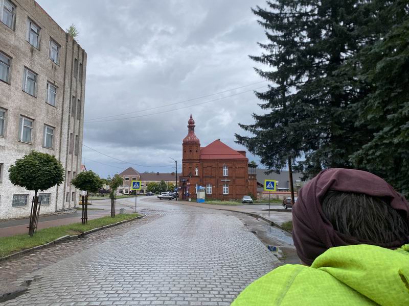 Выезжаем по ул. Пограничной на площадь Победы