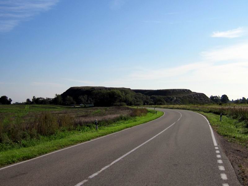 Проезжаем мимо свалки