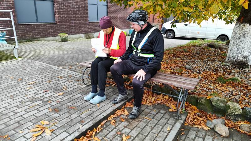 Сергей Мезенов и Фёдор Щербина занимаются бухгалтерией