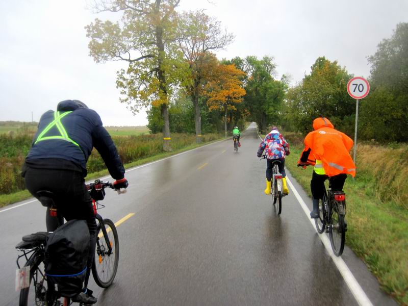 Едем по дороге на Ульяново