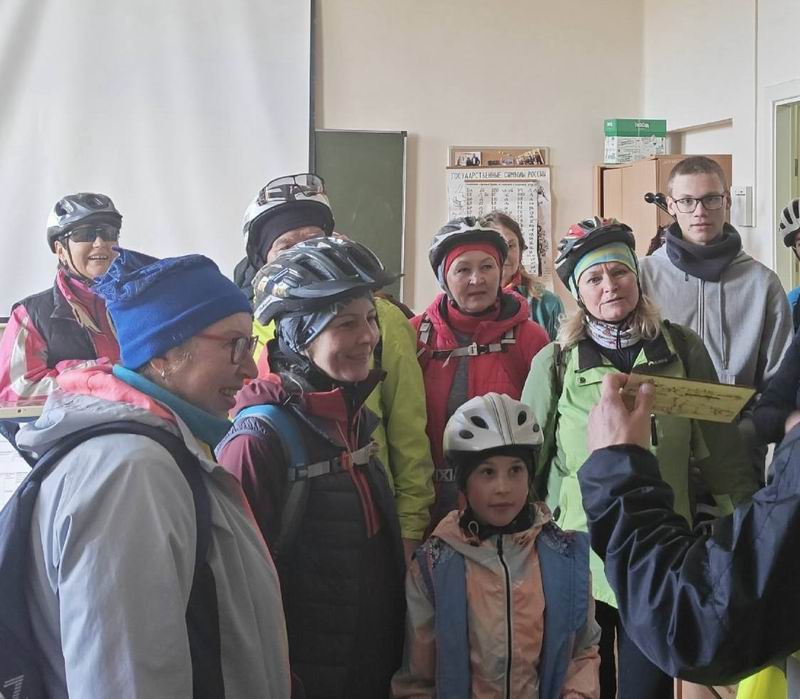 Раздача памятных призов — модели Як-3