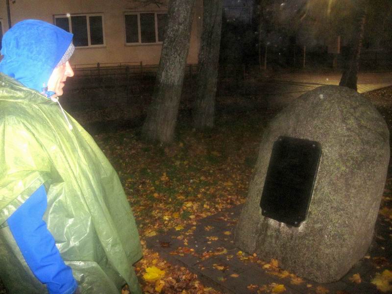 Никита Никитин читает лекцию про авиаполк