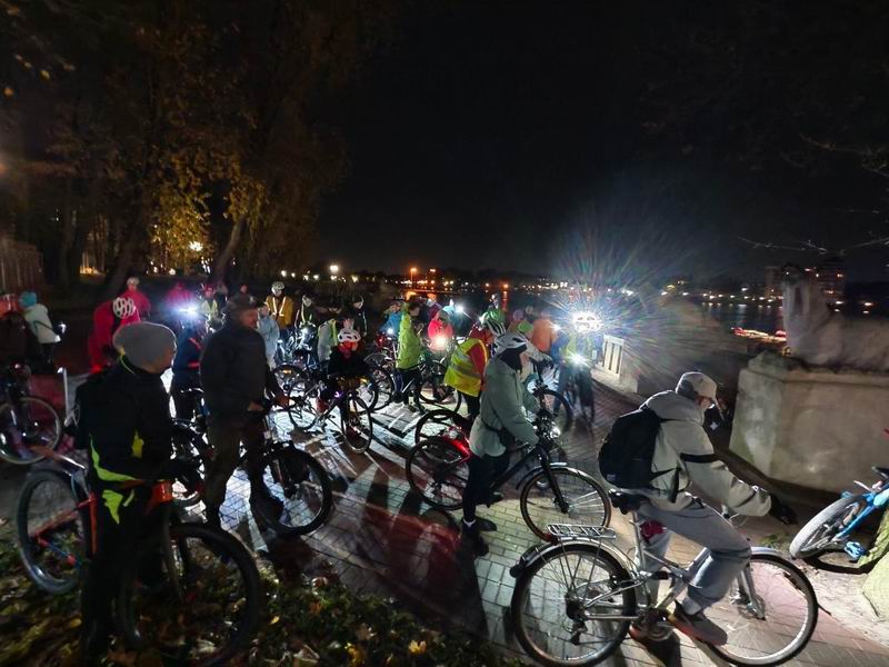 Сказка про четырех гордецов