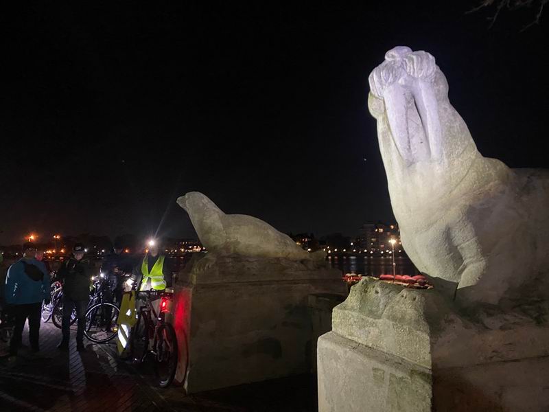 Теперь мы знаем секрет четырех фигур