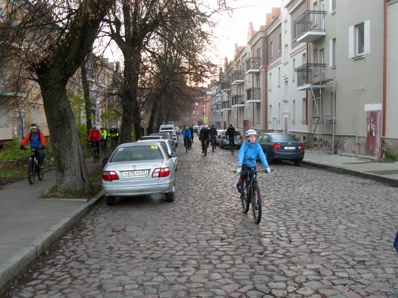 Едем по ул. Берёзовой.