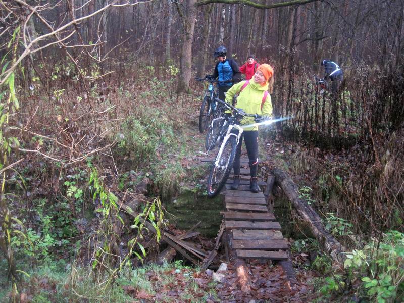 Людмила Денисова на мостике через Калининградский Отводной канал