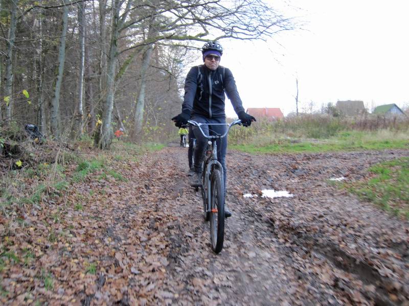 Проезжаем мимо СНТ 'Радуга'