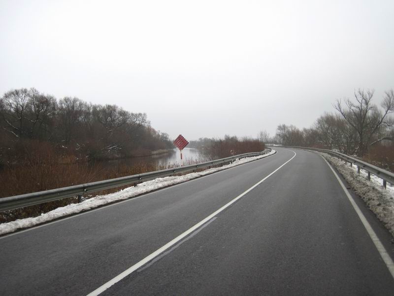 Едем вдоль Деймы