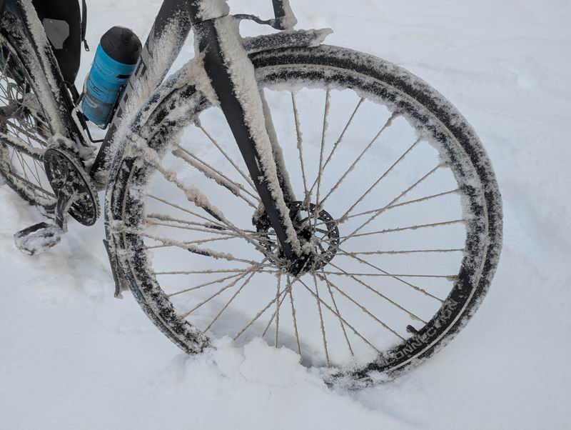 Снежное колесо велосипеда Дмитрия Петухова