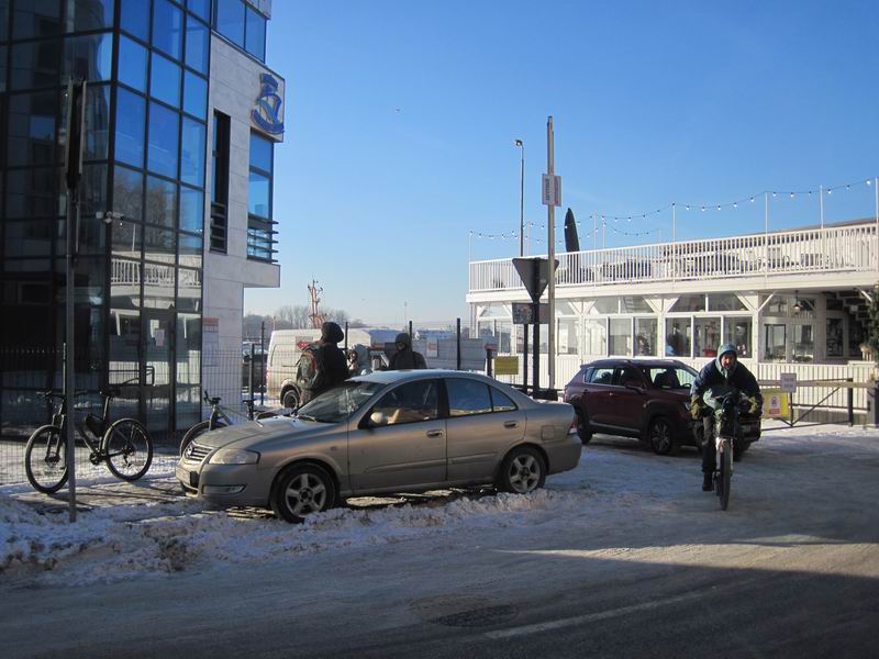 Выезжаем с парома