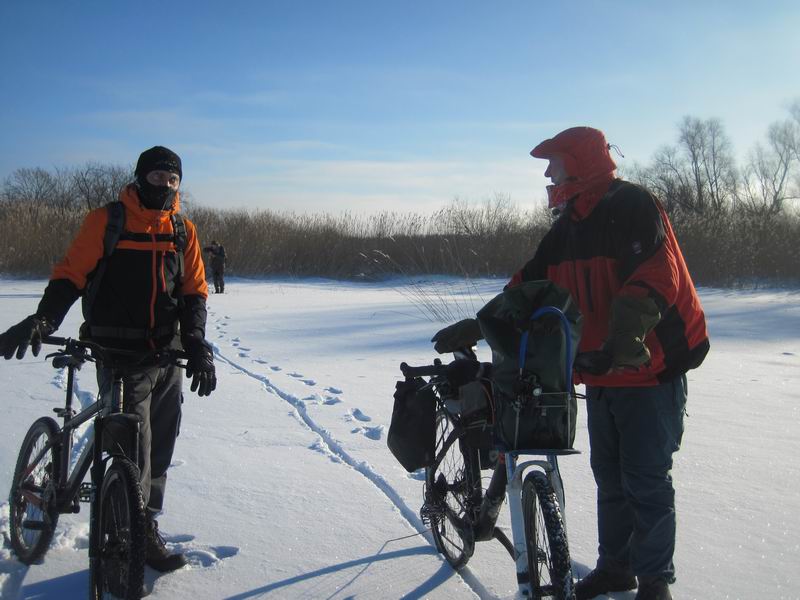 Вышли на лёд Куршского залива