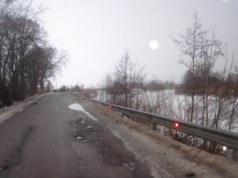 Приехал в Красное