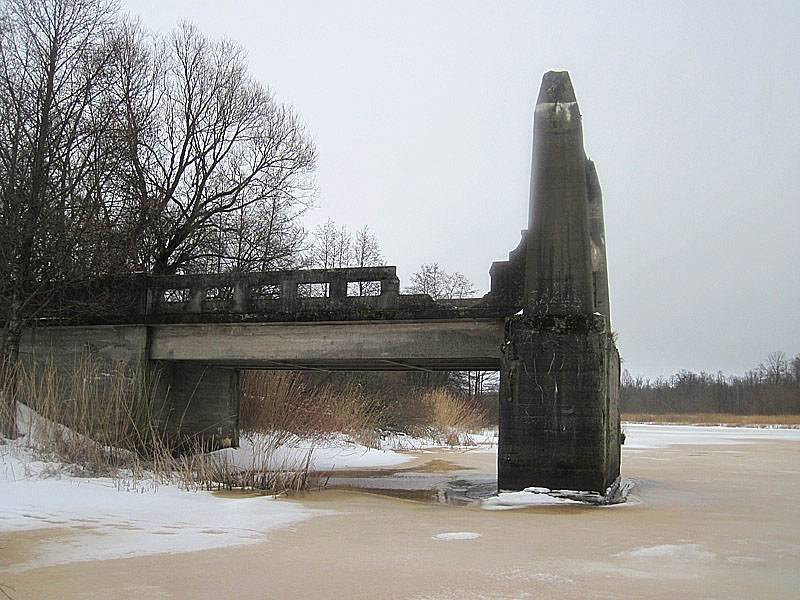 Взорванный мост на Немонине