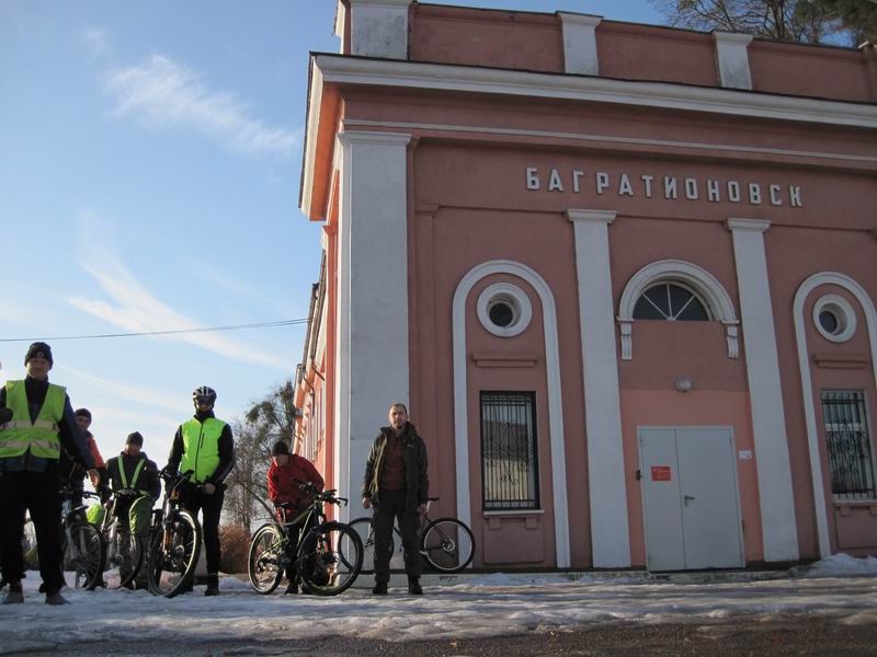 Стартовое фото в Багратионовске. Слева направо: Сергей Мезенов, Игорь Васюшкин, Сергей Букин, Вячеслав Дмитриев, Александр Авдяков, Дмитрий Пасека