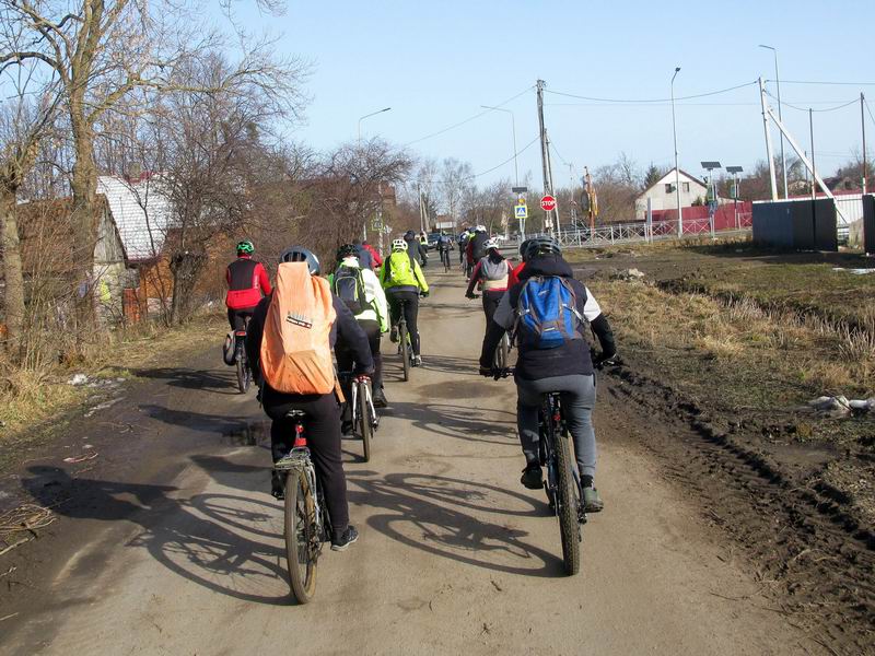 Пересечение Полесской трассы в Константиновке.