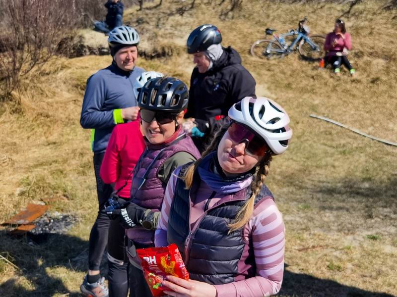 Народ отдыхает.